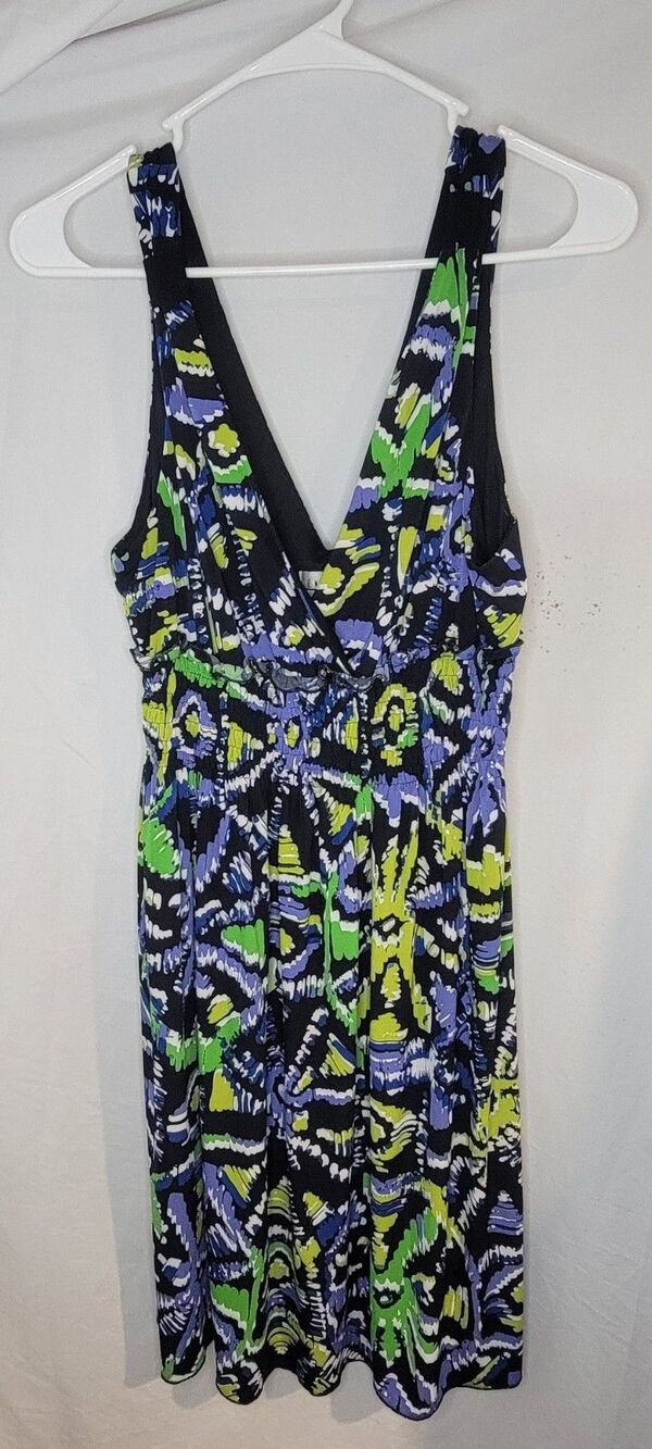 Women's Sleeveless Size 16 Dress Blue Green Black Floral V Neck Smocked Waist